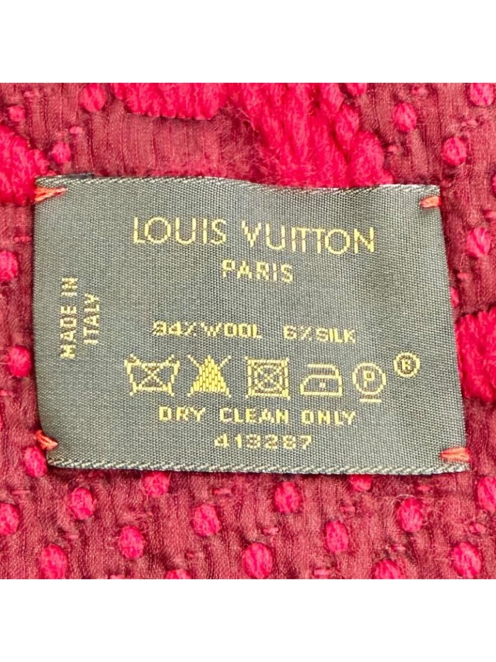 Louis Vuitton Echarpe Logo Mania Wool Silk Scarf Ruby - Picture 6 of 6